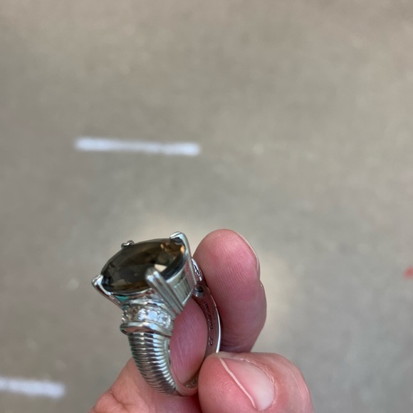 Judith Ripka SS and smokey quartz and CZ size 7-7.25 ring - Picture 9 of 9